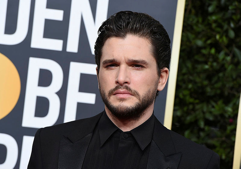 77. Altın Küre Ödülleri Kırmızı Halı Şıklığı