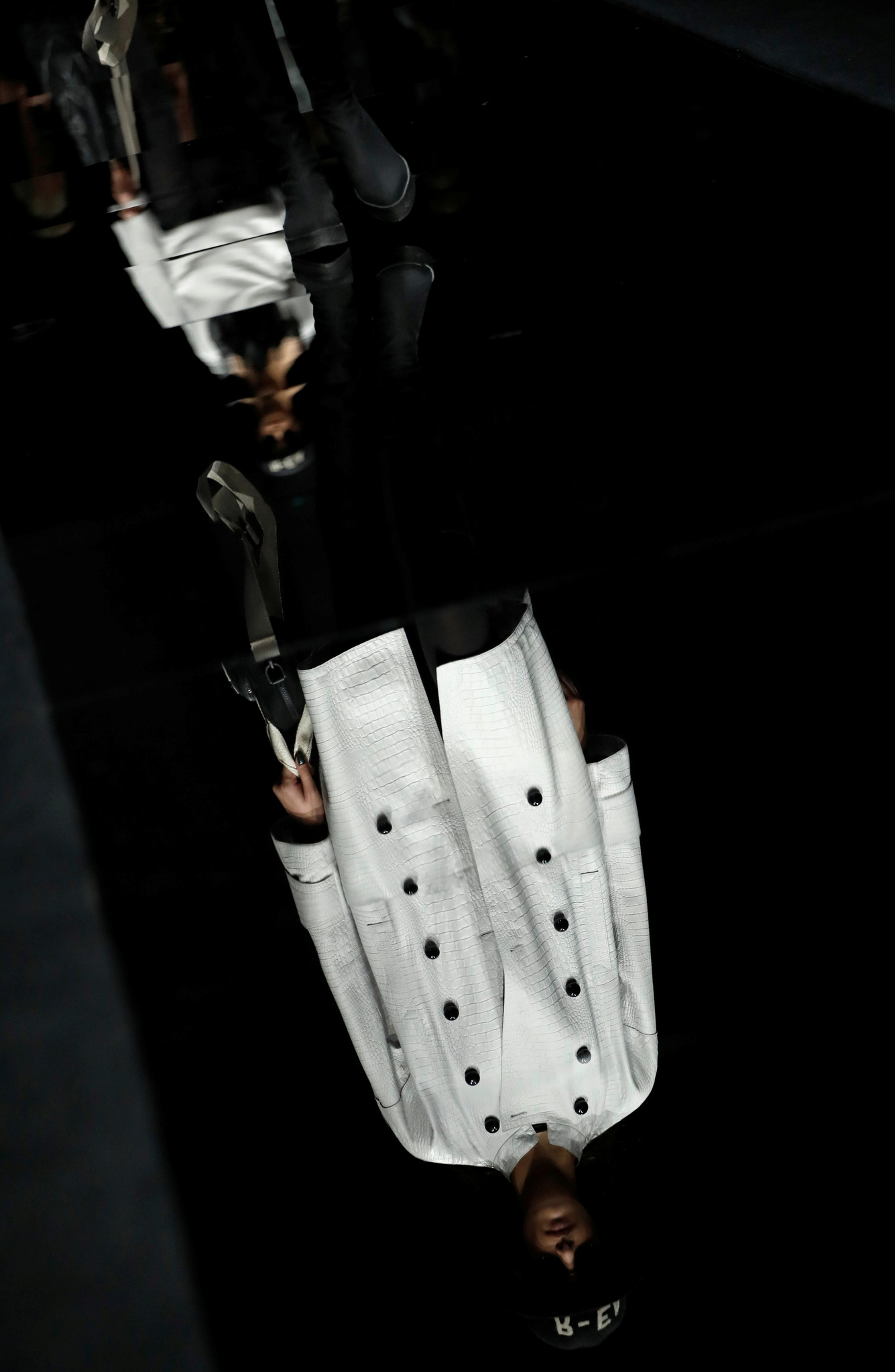 Emporio Armani Sonbahar/Kış 2020 koleksiyonu