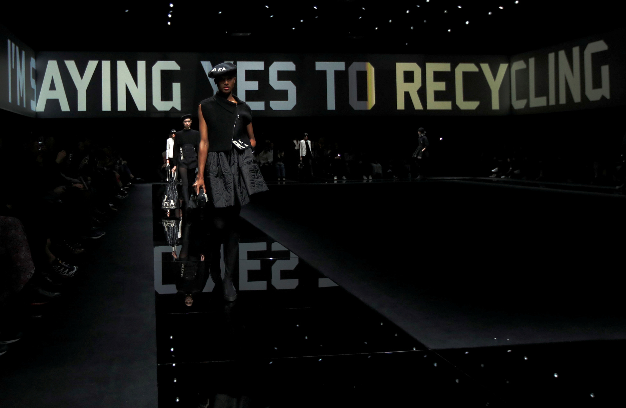 Emporio Armani Sonbahar/Kış 2020 koleksiyonu