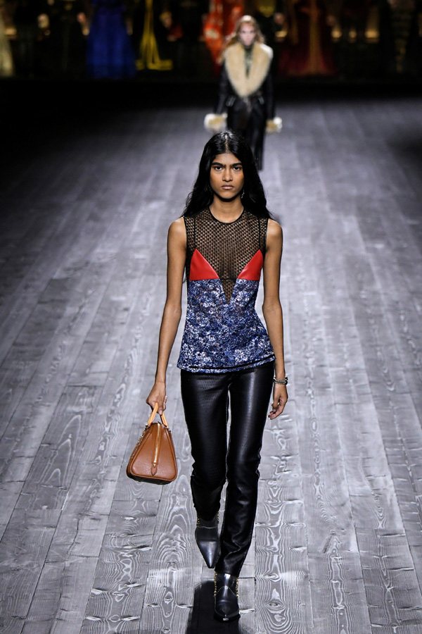 Louis Vuitton Sonbahar/Kış 2020 koleksiyonu