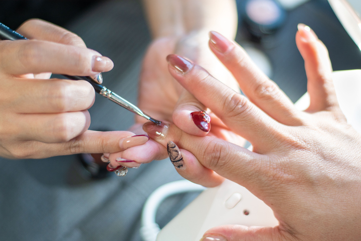 Evde hazırlanabilecek 7 tırnak bakım maskesi