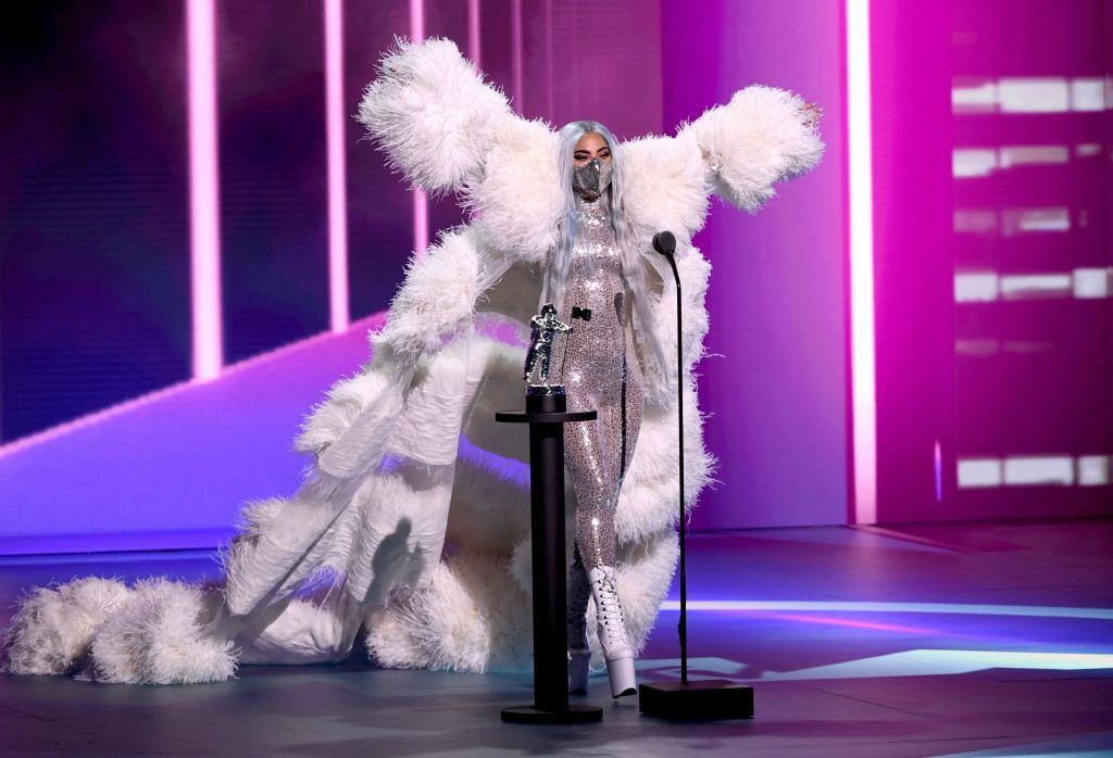 MTV VMA's 2020: Lady Gaga, olağandışı pandemik yayın sırasında geceye hakimiyet kurdu