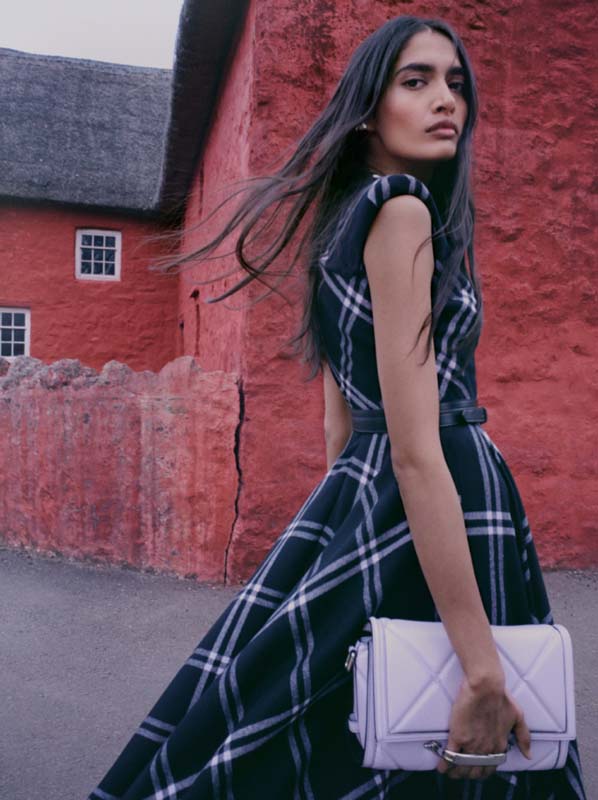 Alexander McQueen Story Shoulder Bag