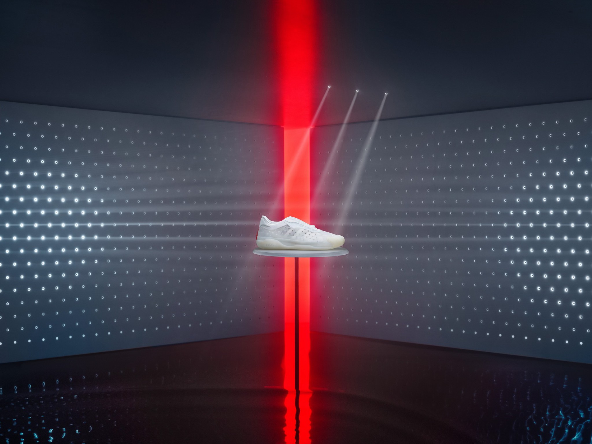 adidas ve Prada’nın Yeni Silueti: A + P LUNA ROSSA 21