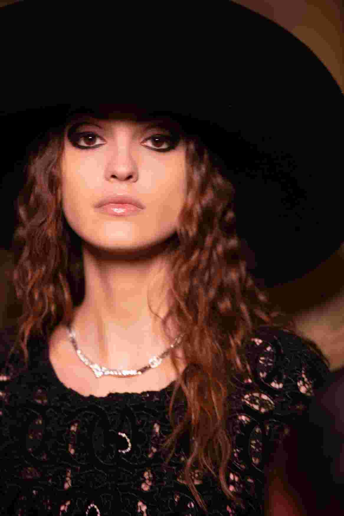 CHANEL 2020/21 Métiers d'art Koleksiyonu "Le Château des Dames"