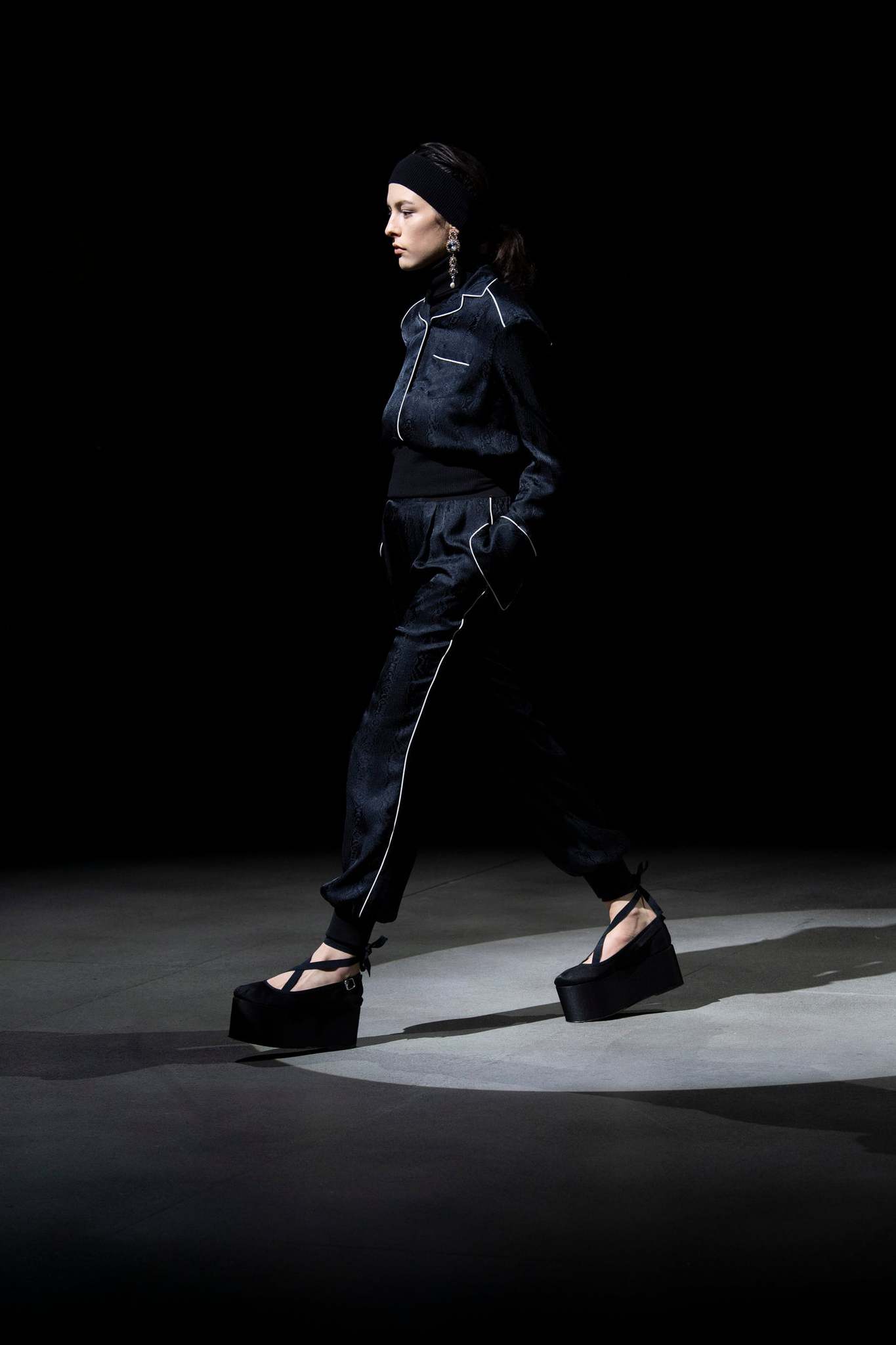 Bir Balerinin Gardırobu: Erdem Sonbahar 2021