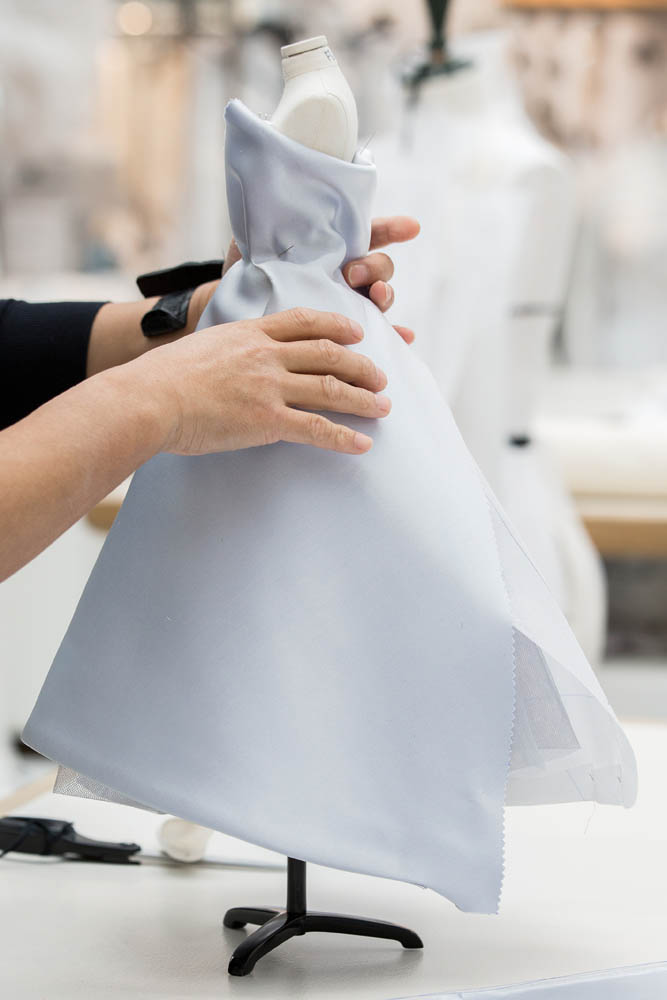 Anya Taylor-Joy'un  çelik mavi Dior elbisesi nasıl ortaya çıktı?