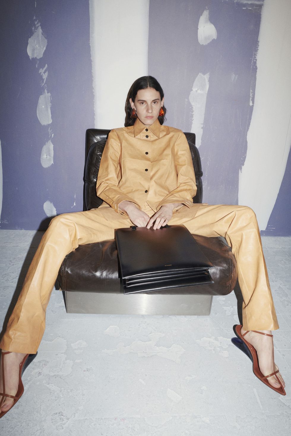 Celine Fall/21, Rüya Gibi Bir Şato'nun Çimenlerinde