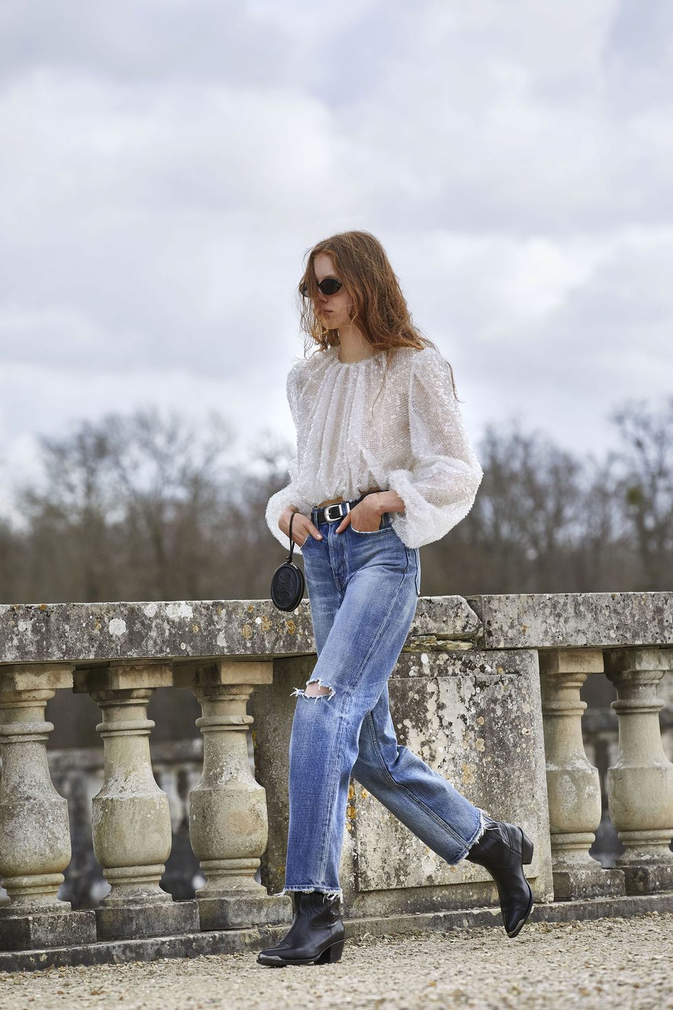 Celine Fall/21, Rüya Gibi Bir Şato'nun Çimenlerinde