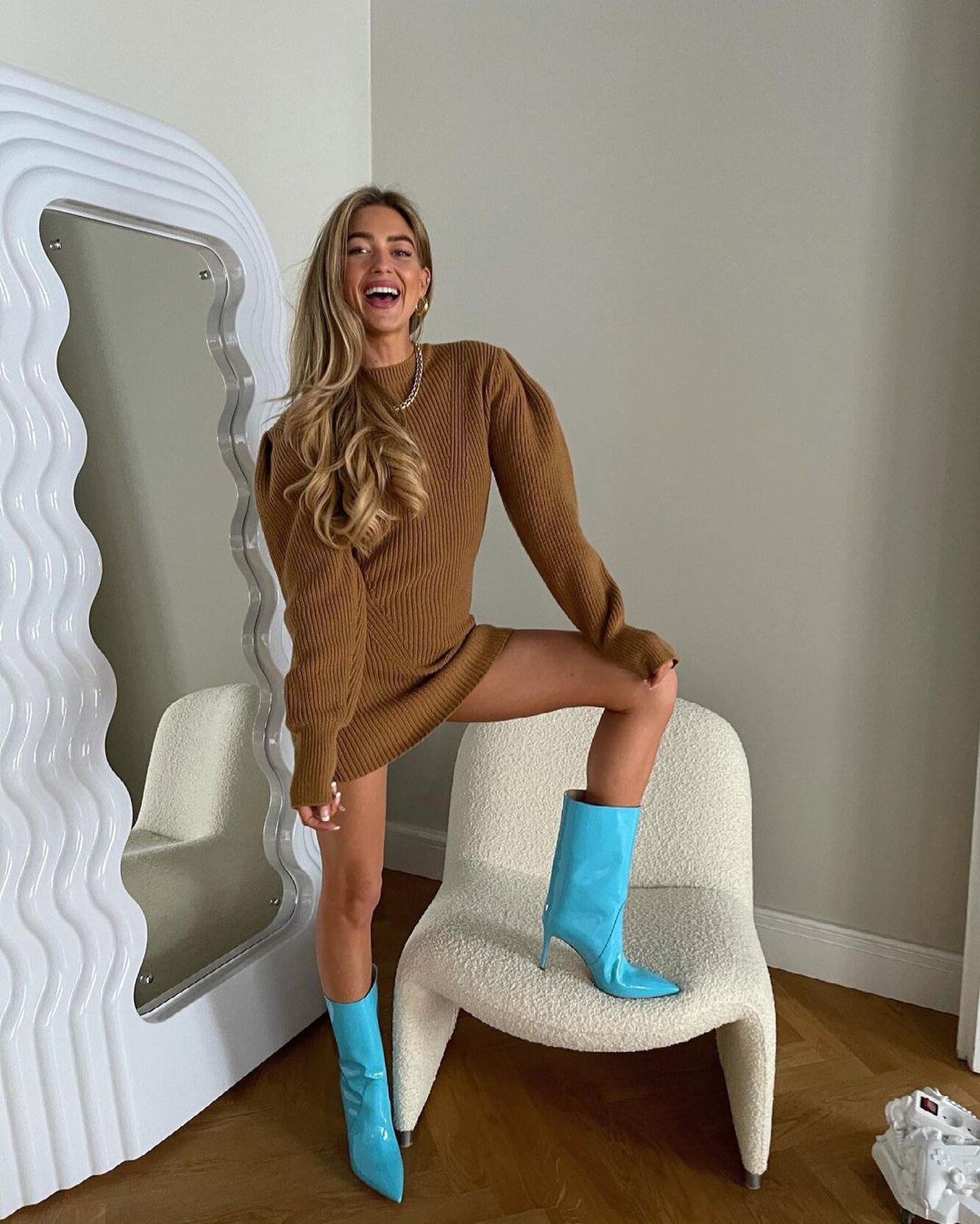 Nisan Ayında Hangi Elbiseler Giyilir: