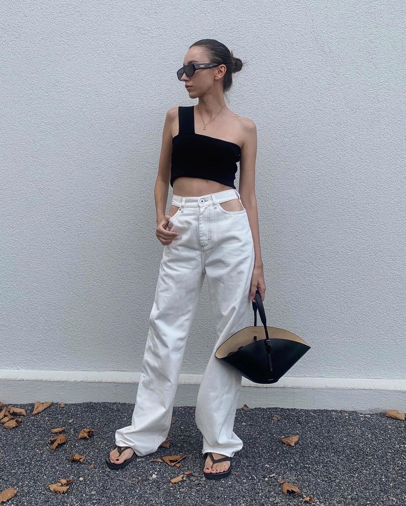 Şehirde Parmak Arası Terlik Nasıl Giyilir