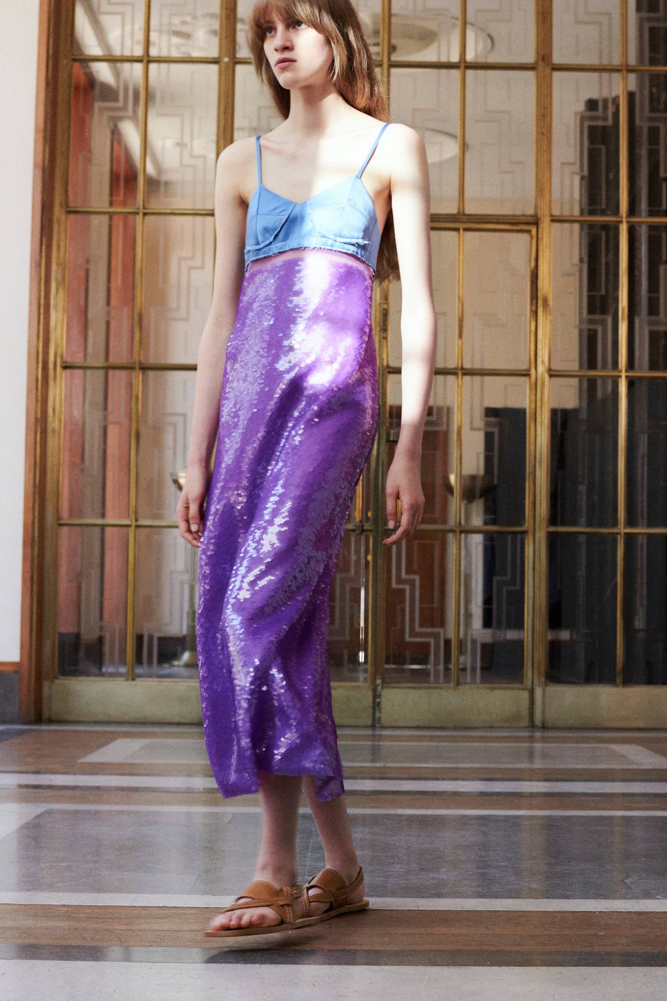 Victoria Beckham Yeni Koleksiyonunda Fiyatları Düşürdü