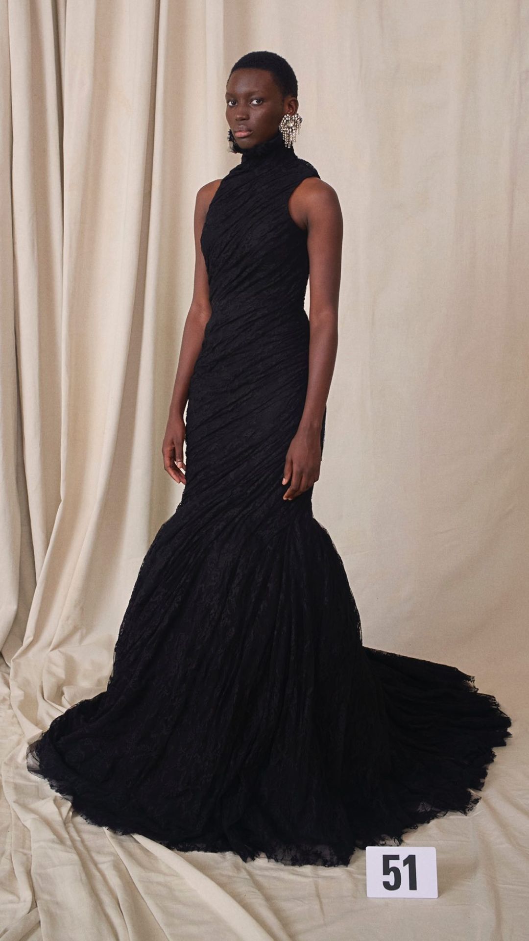 53 Yıl Sonra Yeniden: Balenciaga Couture