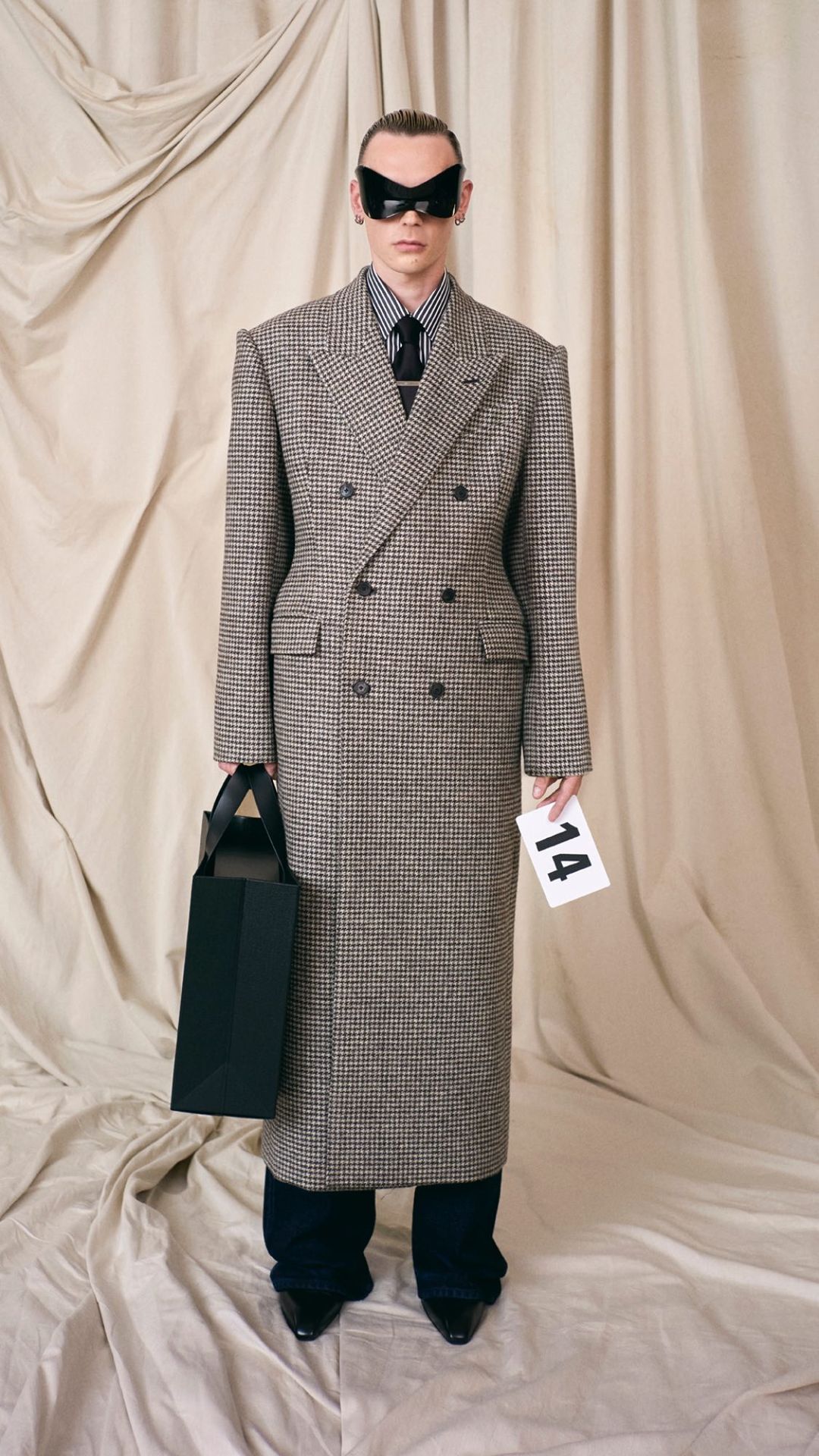 53 Yıl Sonra Yeniden: Balenciaga Couture