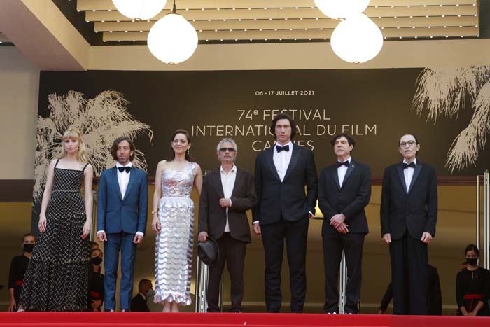 Cannes Film Festivali Kırmızı Halısı Geri Döndü