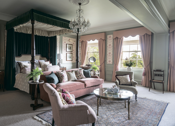 Tutkulu Gezginler İçin Keşfedilmeye Değer 100 Rota