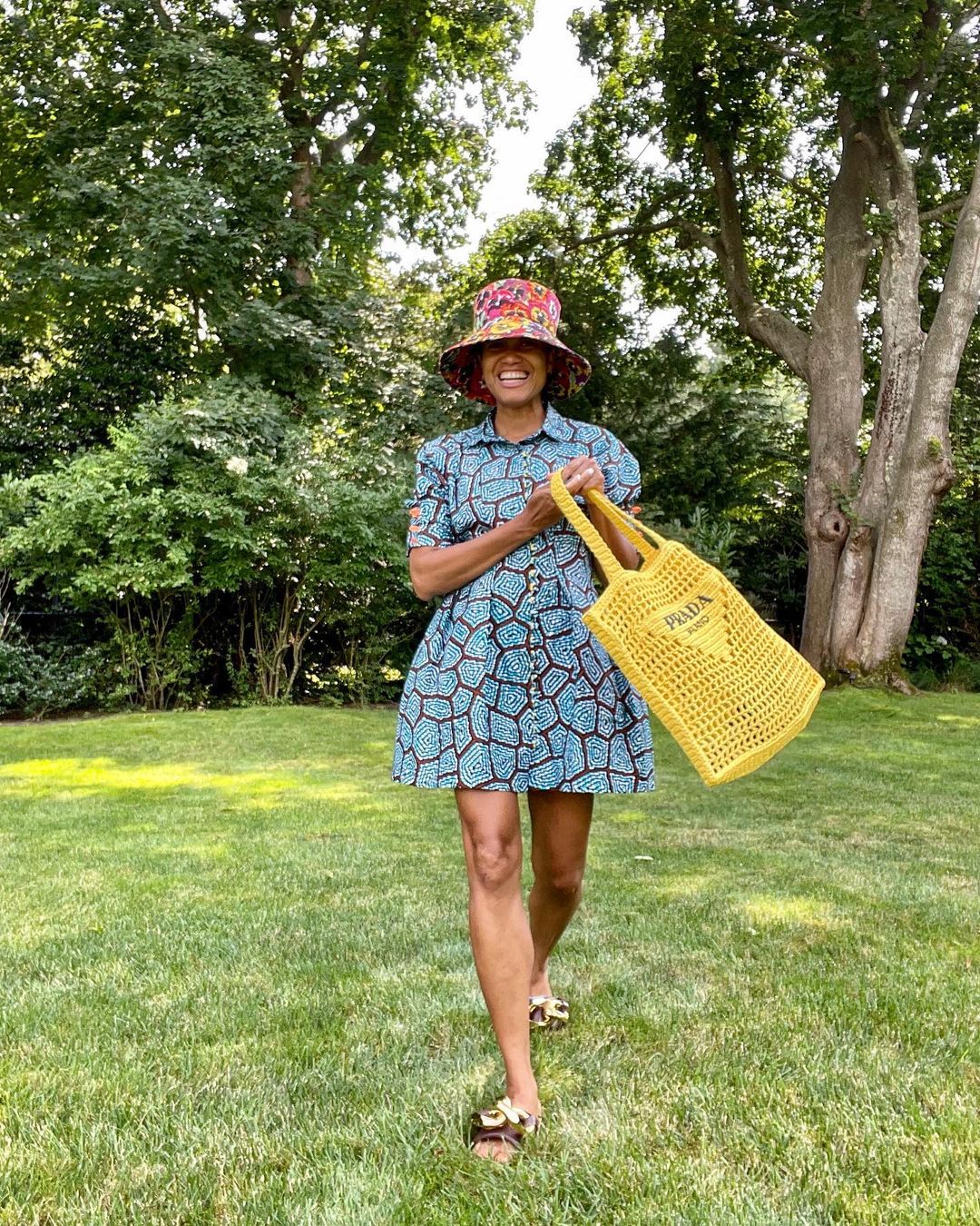 Son Dönemin En Instagrammer Çantası: Prada Rafya Beach