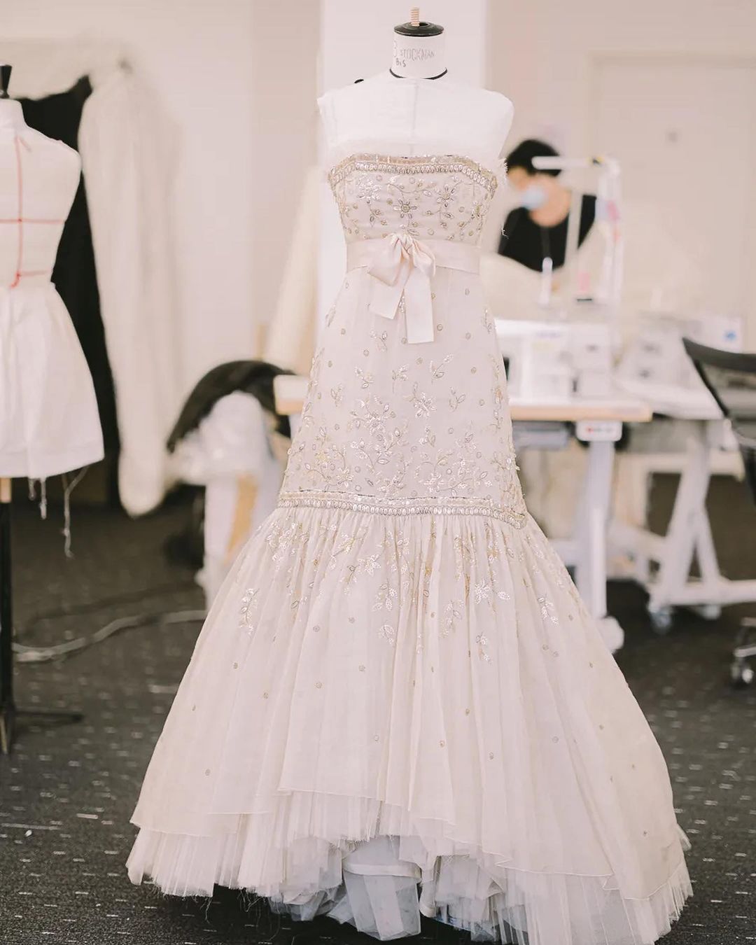 Spencer Afişindeki Chanel Elbisenin Hikayesi