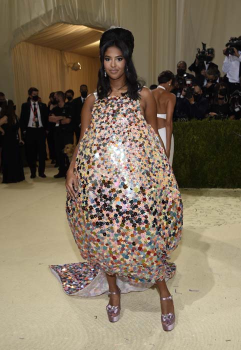 MET Gala 2021'in Stil Dozu Yüksek Kırmızı Halısı