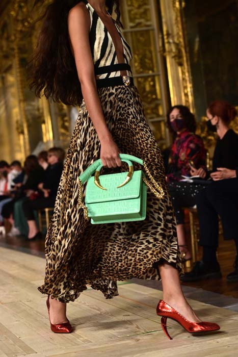 Roberto Cavalli İlkbahar/Yaz 2022