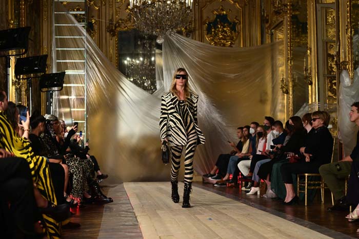 Roberto Cavalli İlkbahar/Yaz 2022