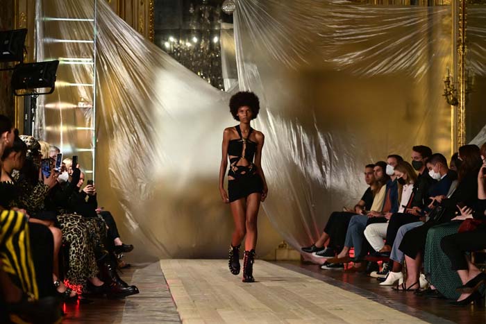 Roberto Cavalli İlkbahar/Yaz 2022