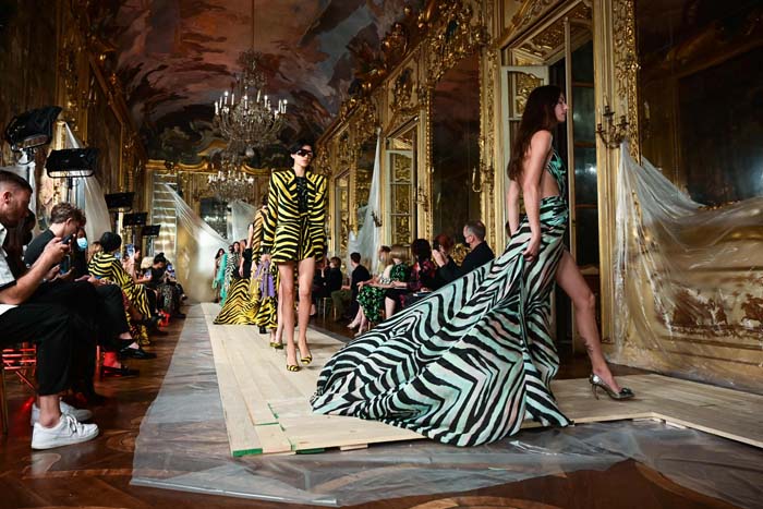Roberto Cavalli İlkbahar/Yaz 2022
