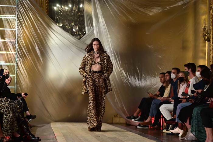 Roberto Cavalli İlkbahar/Yaz 2022