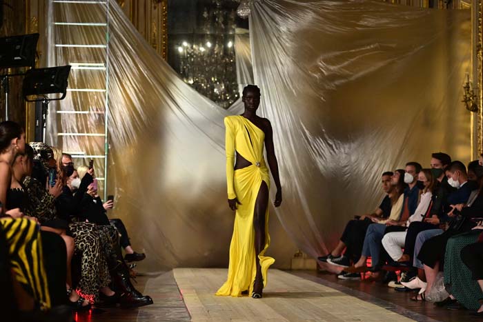 Roberto Cavalli İlkbahar/Yaz 2022