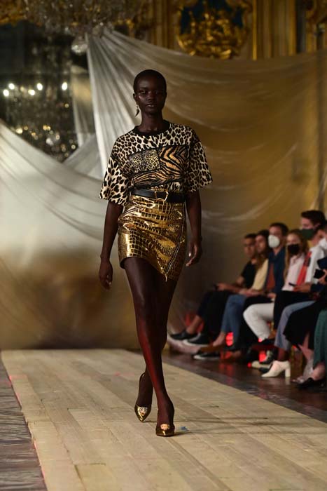 Roberto Cavalli İlkbahar/Yaz 2022