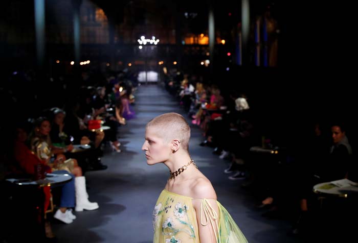 Valentino İlkbahar/Yaz 2022 ile Randevu