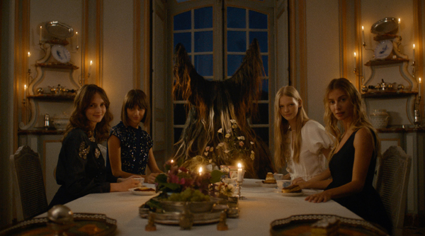 Dice Kayek İlkbahar/Yaz 2022 Paris'te Sunuldu