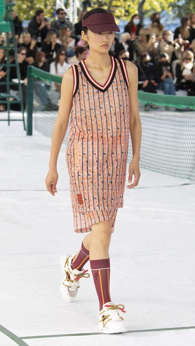 Lacoste İlkbahar/Yaz 2022 Koleksiyonunu Paris'te Sundu