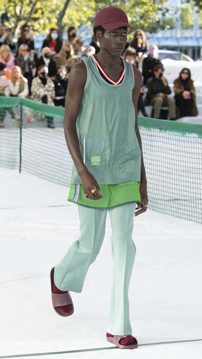 Lacoste İlkbahar/Yaz 2022 Koleksiyonunu Paris'te Sundu