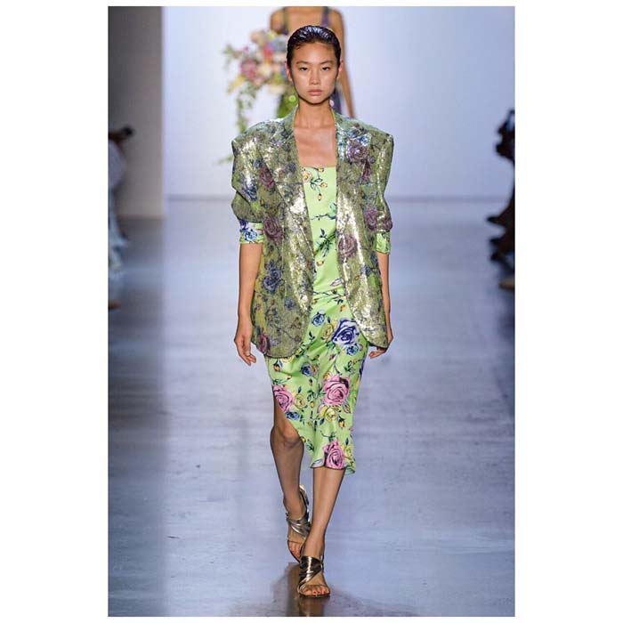 Squid Game Yıldızı HoYeon Jung'un Podyum Günlüğü