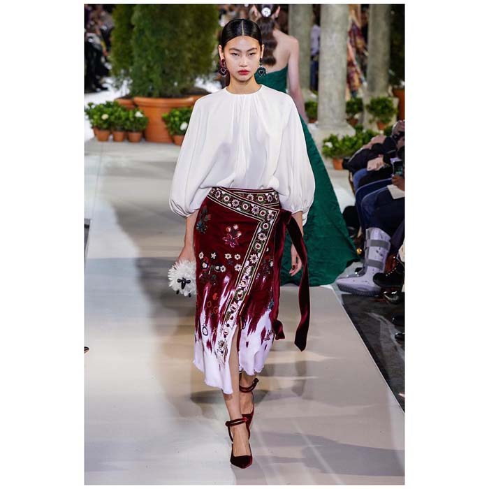 Squid Game Yıldızı HoYeon Jung'un Podyum Günlüğü