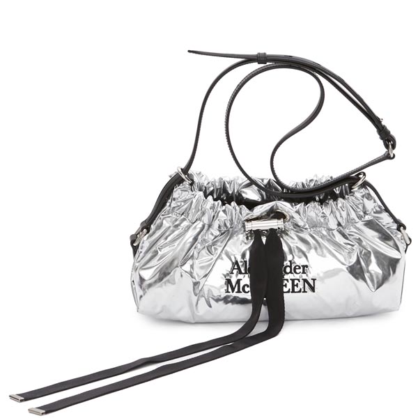 Alexander Mcqueen’in yeni çantası: Bundle Bag