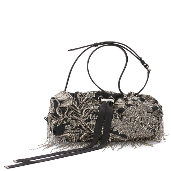 Alexander Mcqueen’in yeni çantası: Bundle Bag
