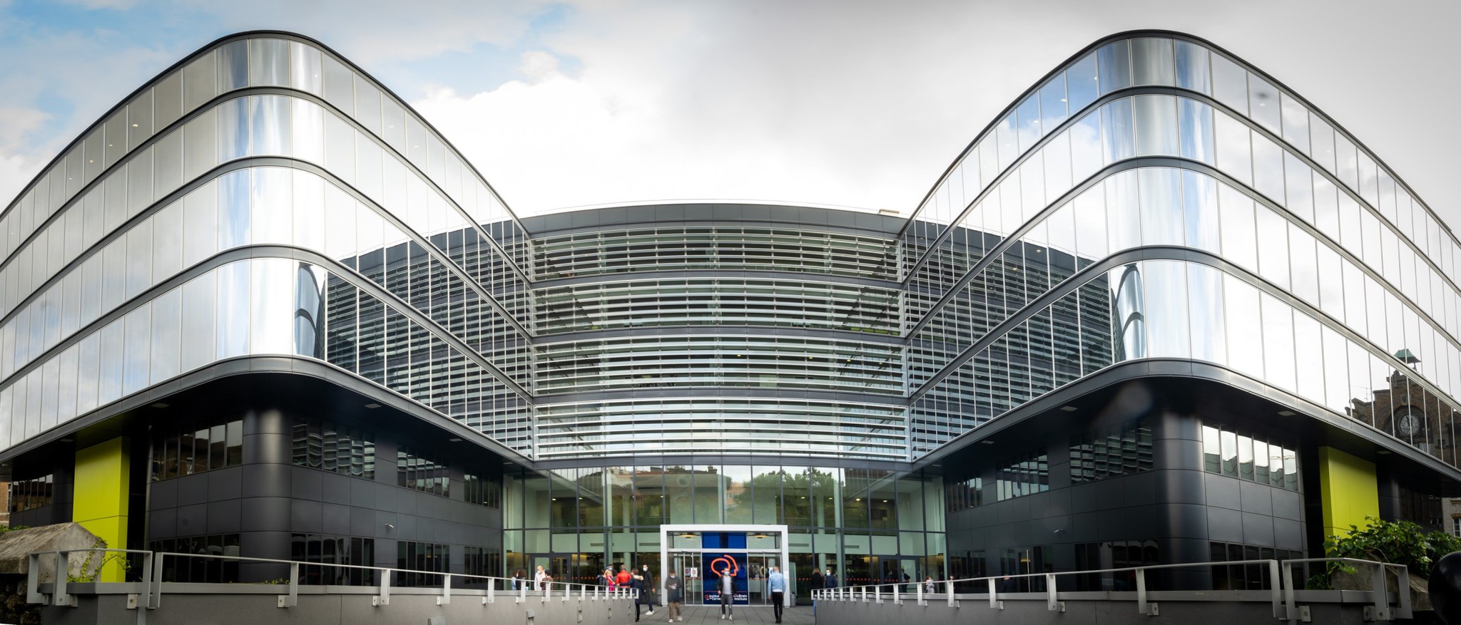 PARIS BRAIN INSTITUTE VE RICHARD MILLE BİRLİKTE DEĞİŞİME KATKIDA BULUNUYOR VE DESTEK OLUYOR