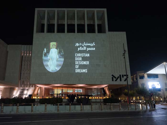 Christian Dior: Designer of Dreams Sergisi Doha'da Kapılarını Açtı