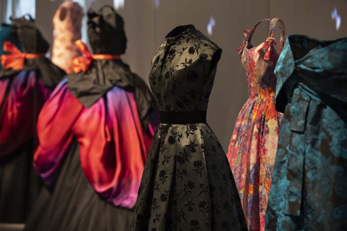 Christian Dior: Designer of Dreams Sergisi Doha'da Kapılarını Açtı