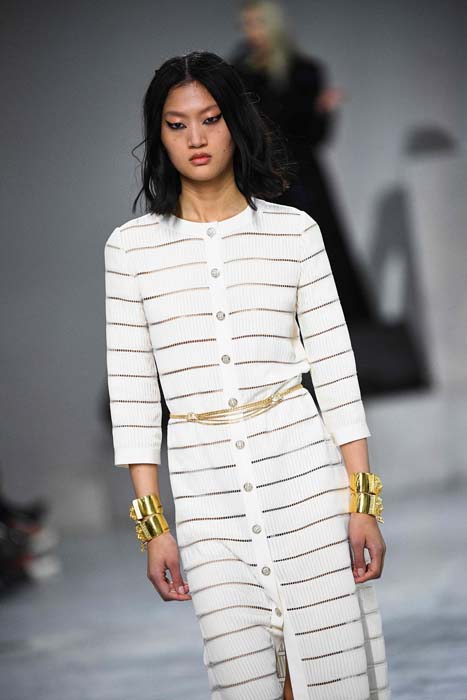 Chanel Métiers d'Art 2021/22 Koleksiyonunu Sundu