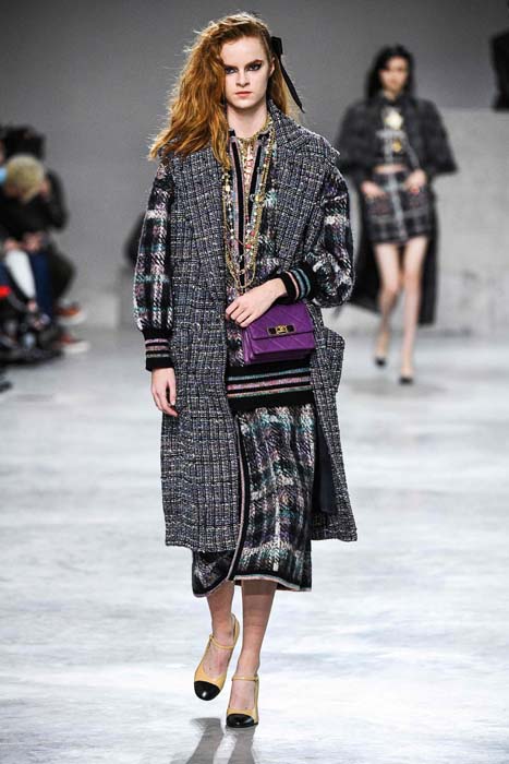 Chanel Métiers d'Art 2021/22 Koleksiyonunu Sundu