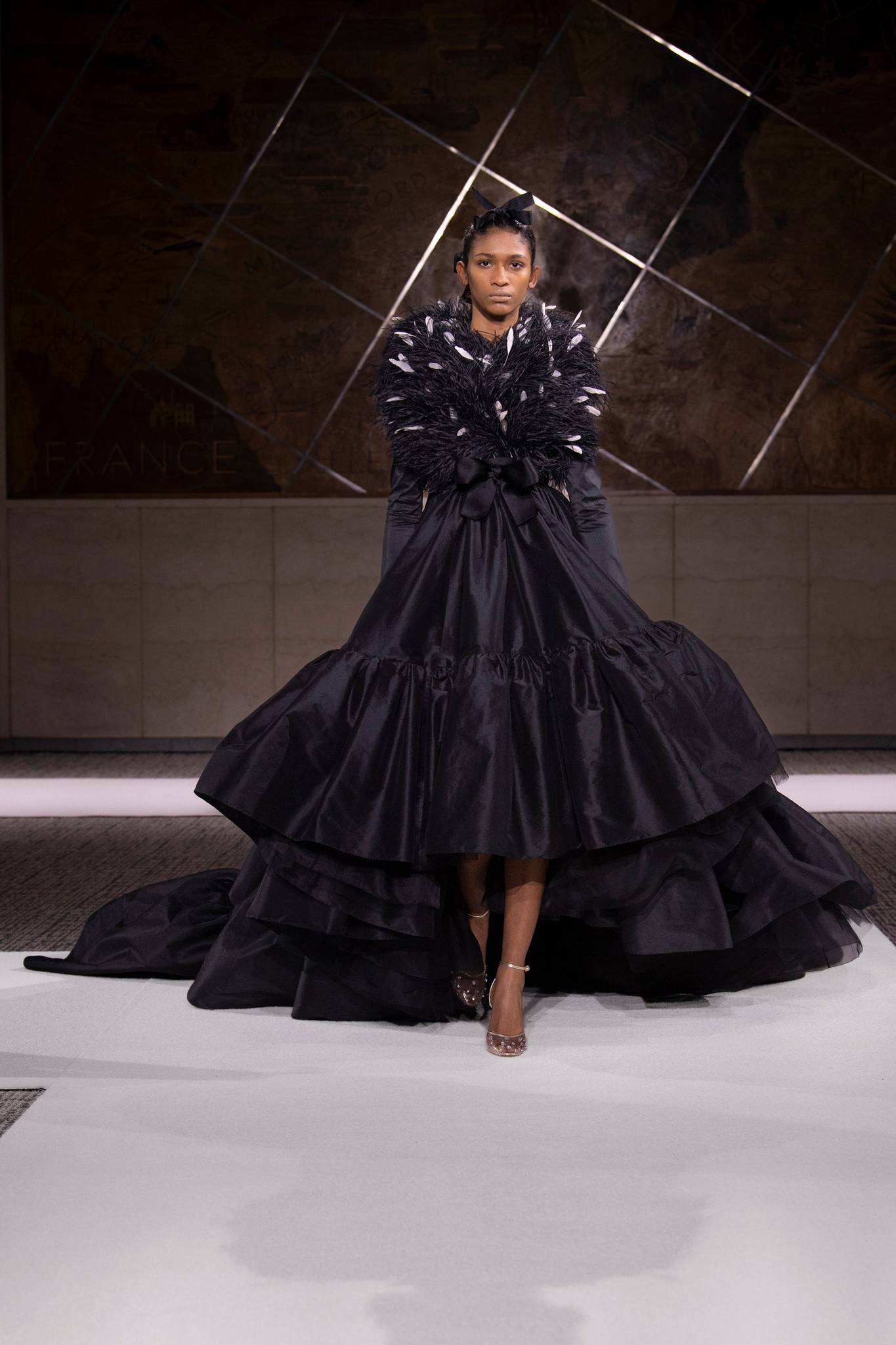 Giambattista Valli Couture İlkbahar/2022
