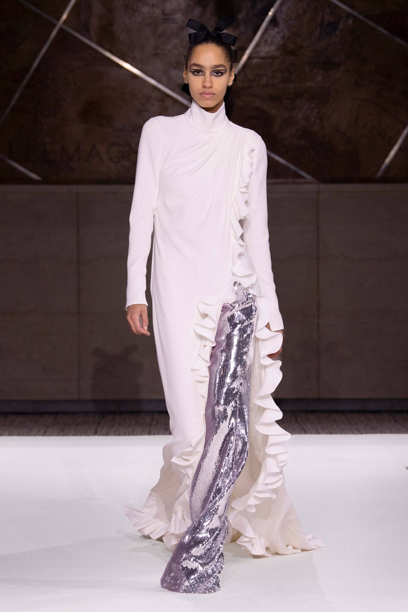 Giambattista Valli Couture İlkbahar/2022