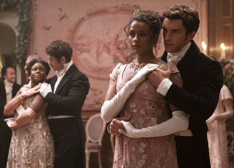 Bridgerton 2. Sezonundan Yeni Fotoğraflar Yayınlandı