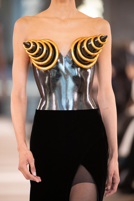 Schiaparelli: Bir Disiplin Çağı