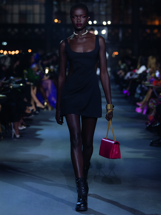 Valentino Rendez: İlkbahar/Yaz 2022