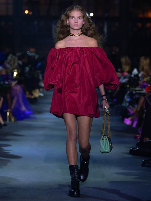 Valentino Rendez: İlkbahar/Yaz 2022