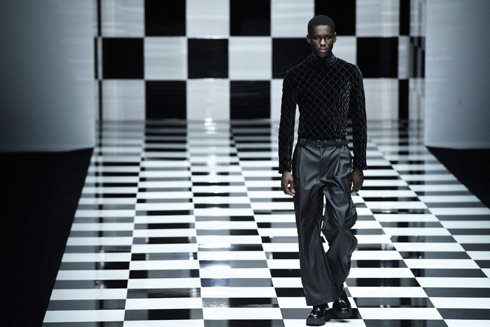 Emporio Armani Sonbahar/Kış 2022